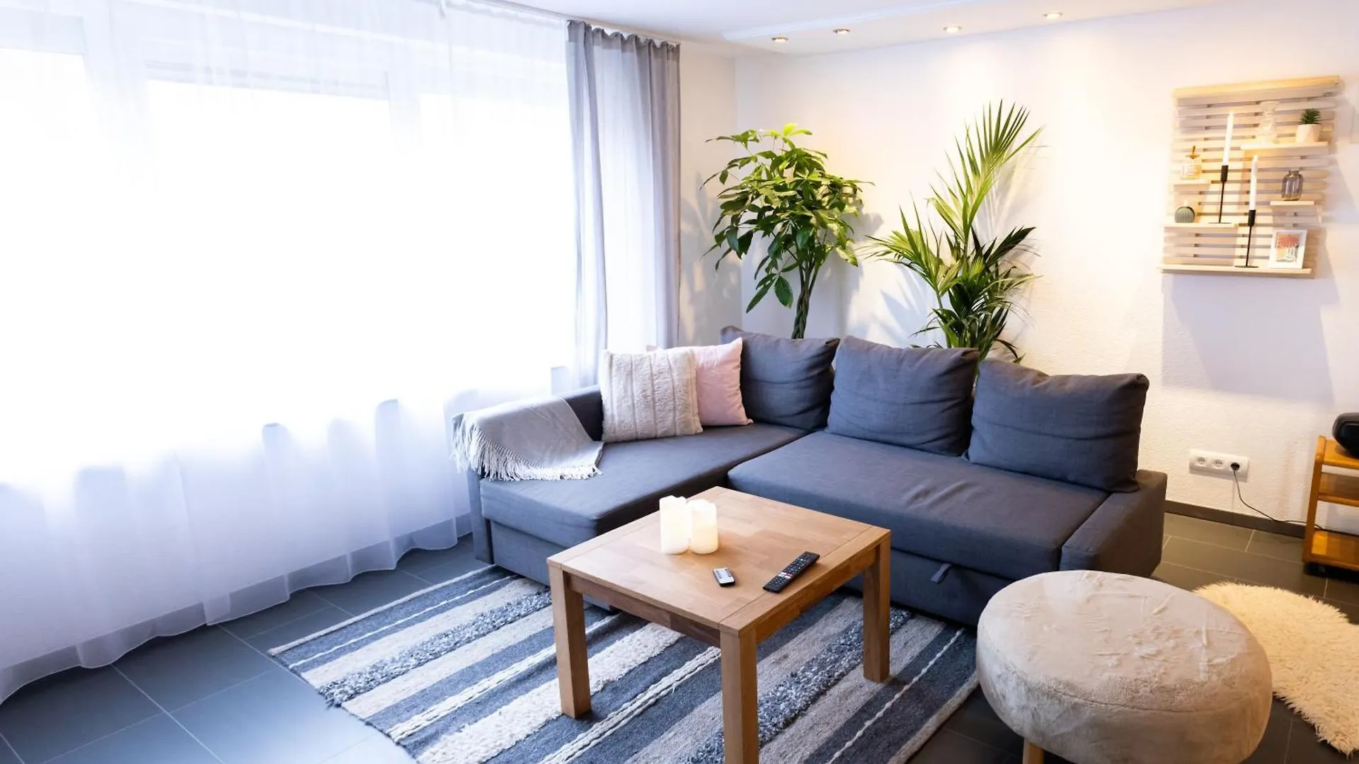 Apartment Grosse Schoene Ferienwohnung Mit Kleinem Garten Im Weinort Randersacker