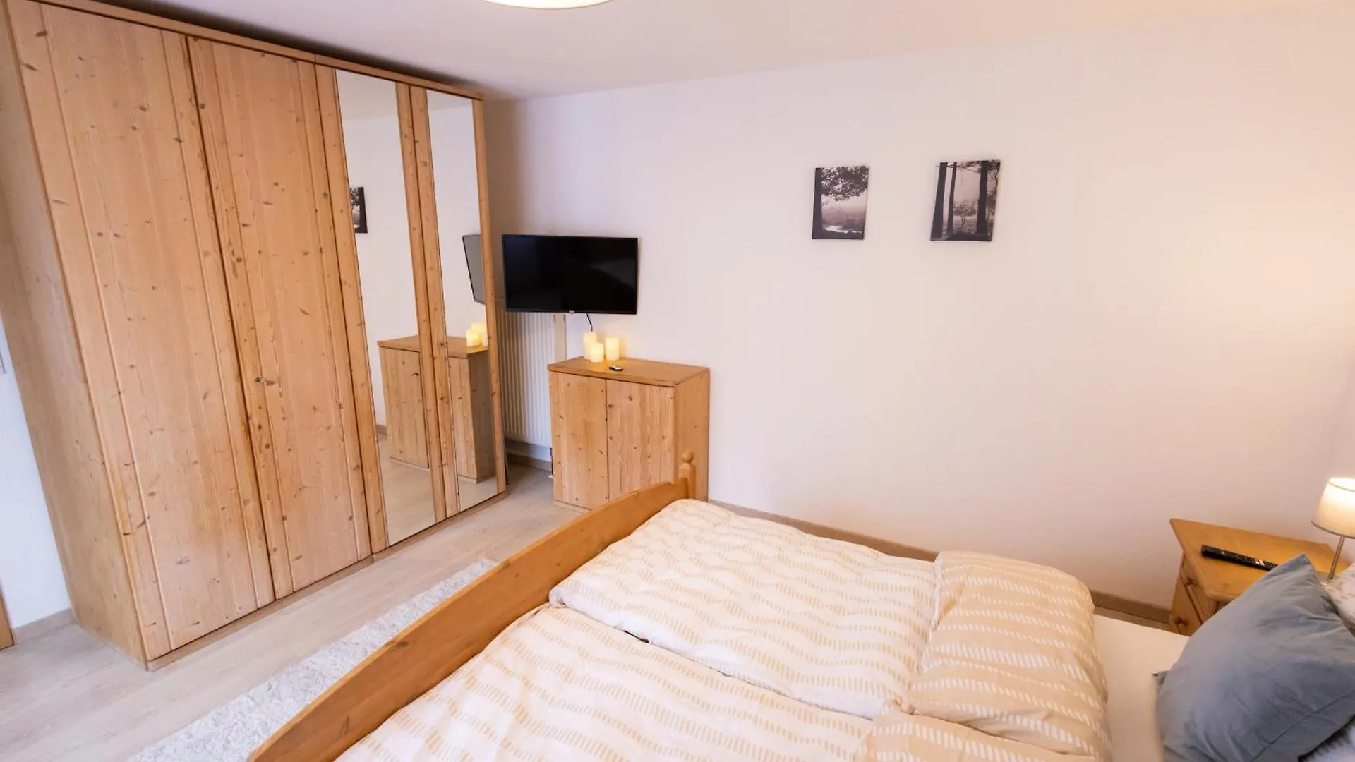 Grosse Schoene Ferienwohnung Mit Kleinem Garten Im Weinort Randersacker Germany